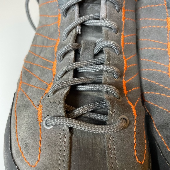 Altra Women's Grafton Size 7 Outdoors Shoes Gray/Orange Genuine Suede Rubber - Picture 9 of 12